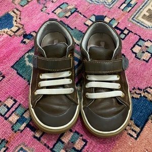 See Kai Run Toddler 11 Leather Sneakers